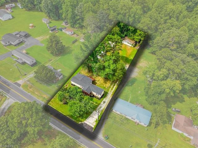 House for sale in Mad River, North Carolina