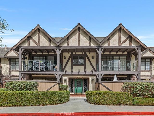 Condo for sale in Santa Ana, California