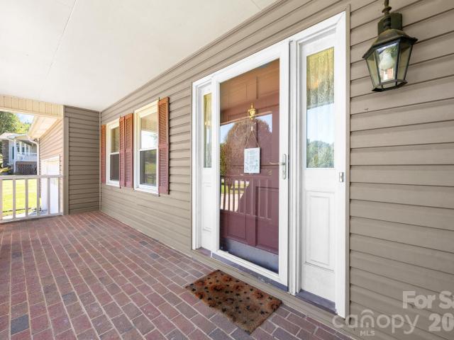 House for sale in Hickory, Catawba County