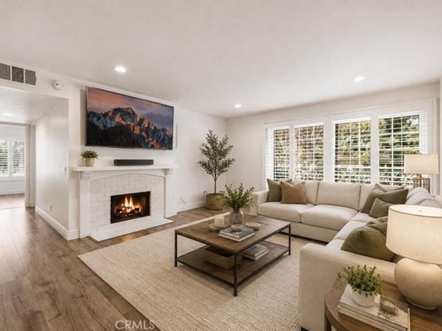 Condo for sale in Santa Ana, California