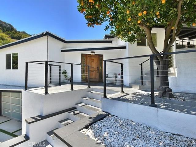 House for sale in Sherman Oaks Neighborhood Council District, Canoga Park