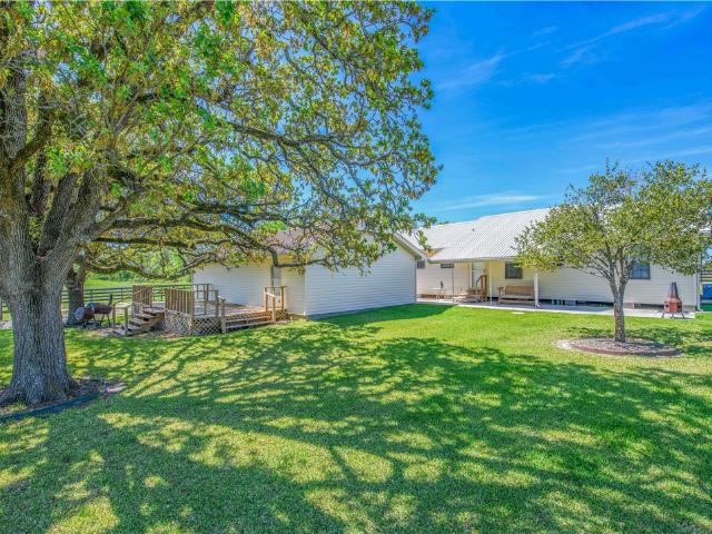 House for sale in North Zulch, Texas