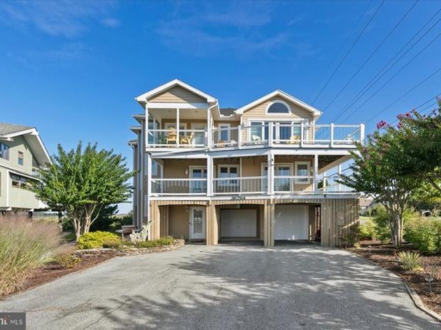 House for sale in Fenwick Island, Sussex County