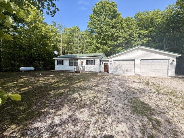 House for sale in Gulliver, Michigan