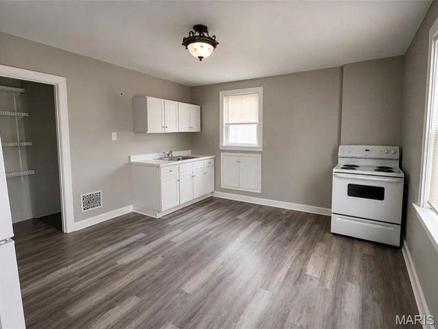 House for sale in Dutchtown, Saint Louis