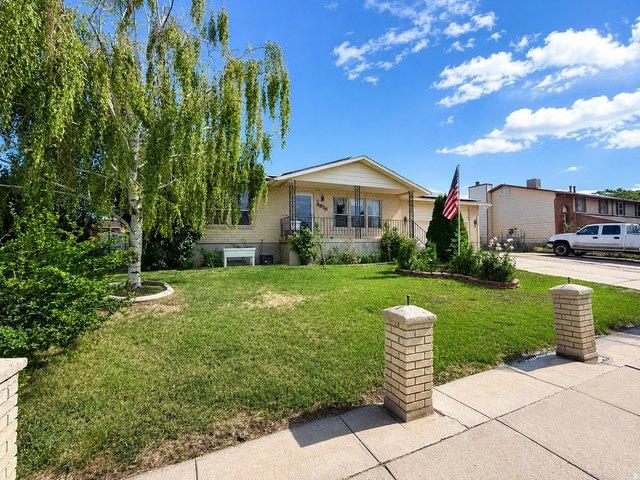 House for sale in Roy, Utah