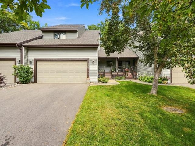 Townhouse for sale in Eagan, Minnesota