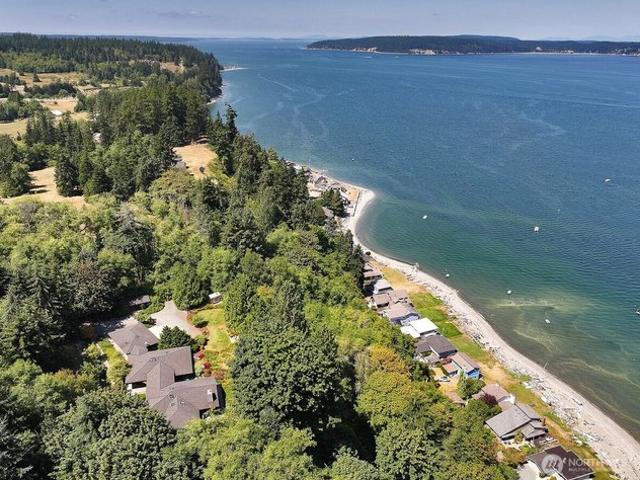 House for sale in Langley, Washington