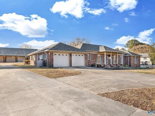 House for sale in Albertville, Alabama