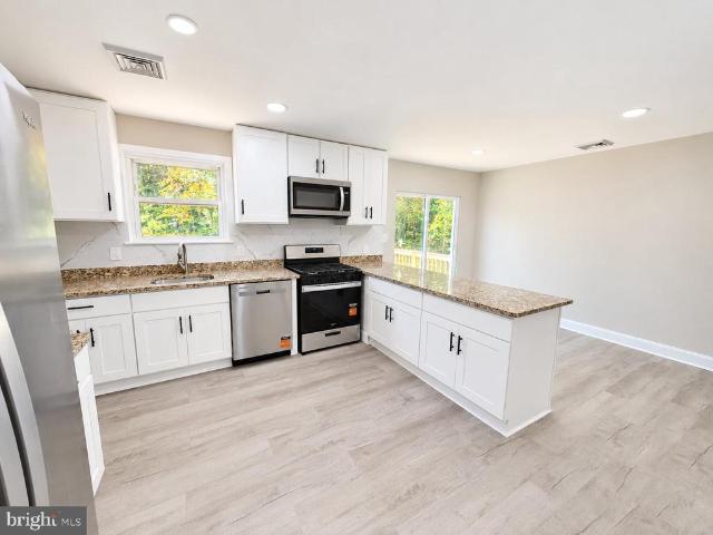 House for sale in Broad Lane, Monroe Township