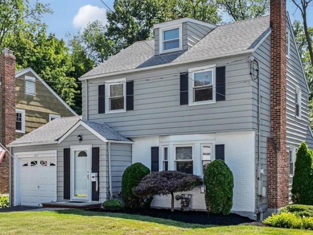 House for sale in Bloomfield, New Jersey