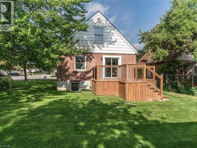 House for sale in Ancaster, Ontario