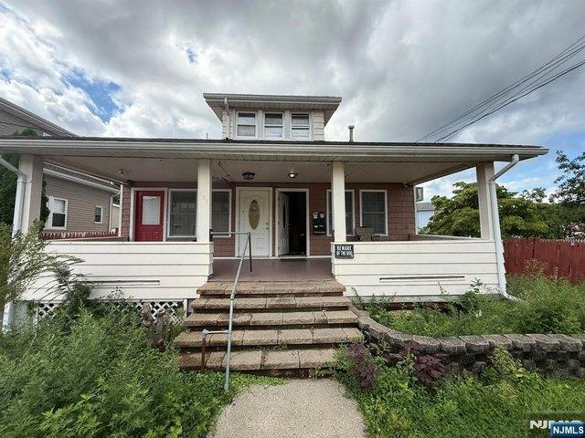 House for sale in Passaic, New Jersey