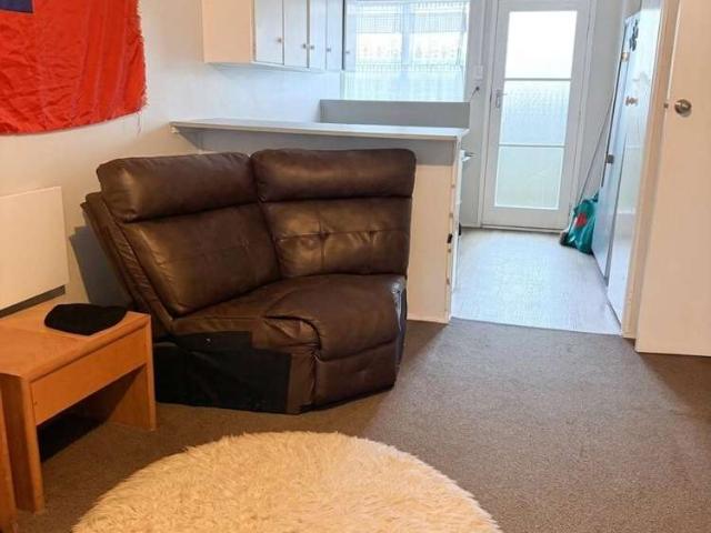 Apartment for sale in Owhata