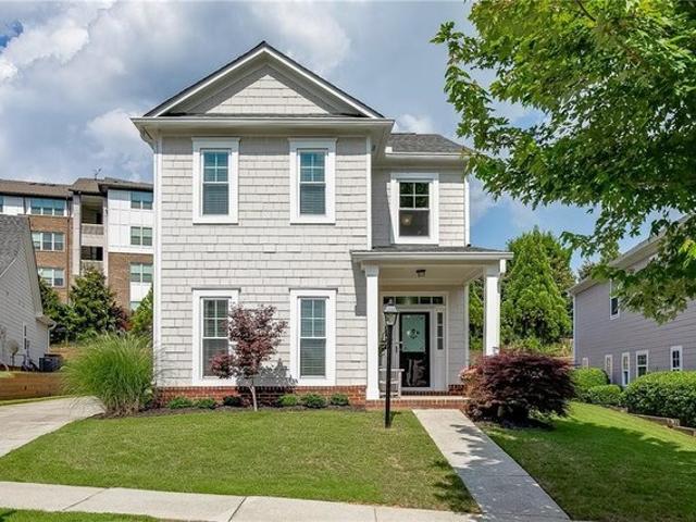 House for sale in Suwanee, Georgia