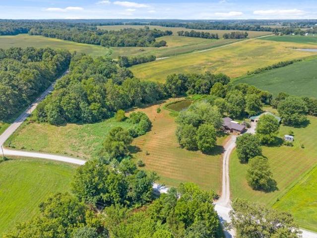 House for sale in Crofton, Kentucky