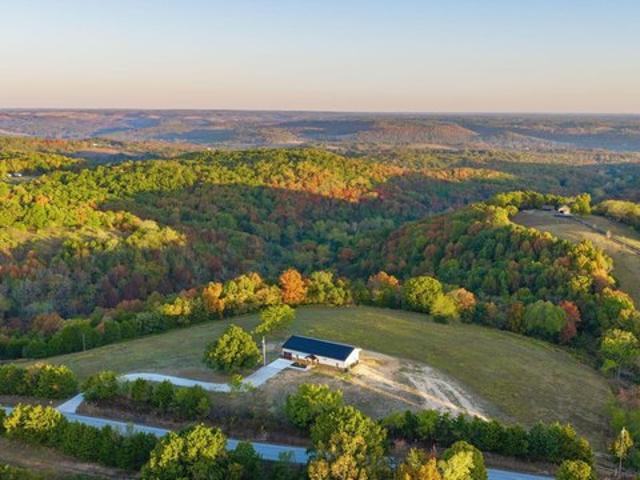 House for sale in Cape Fair, Stone County
