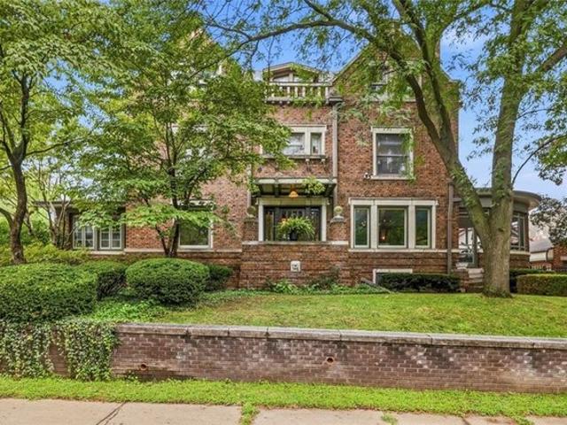 House for sale in Kansas City, Missouri