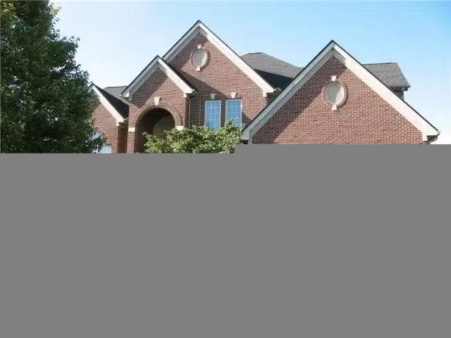 House for rent in Novi