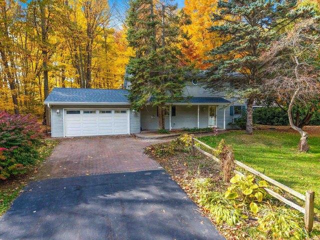 House for sale in Suamico, Wisconsin
