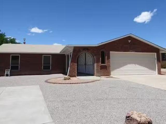 Condo for rent in Albuquerque