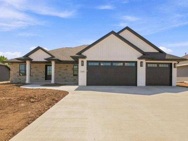 House for sale in De Pere, Wisconsin