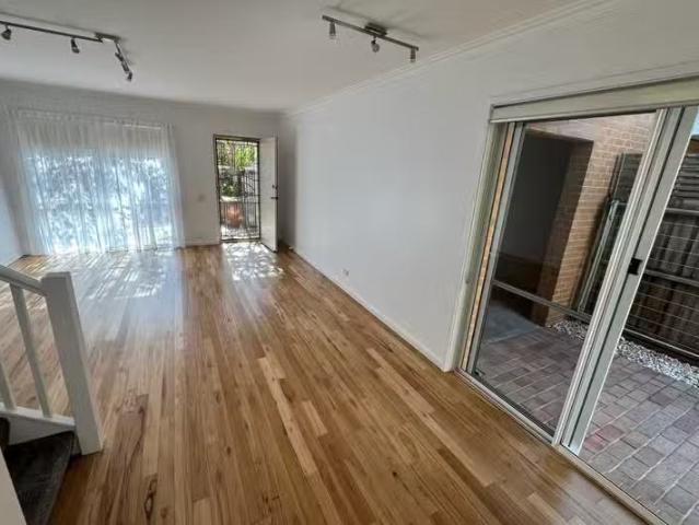 House for rent in Williamstown, Victoria