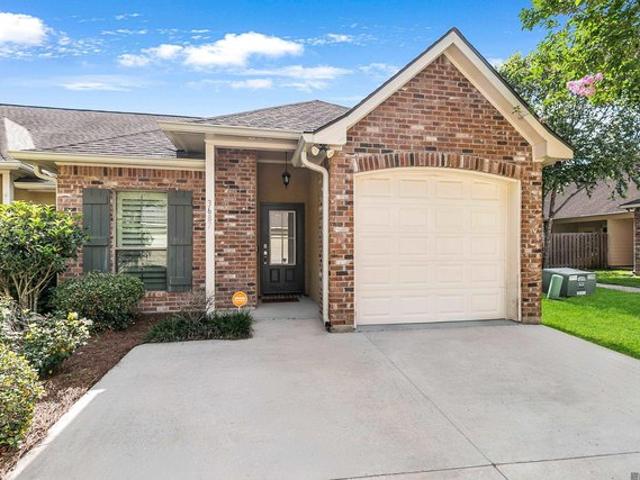 Townhouse for sale in Baton Rouge, Louisiana