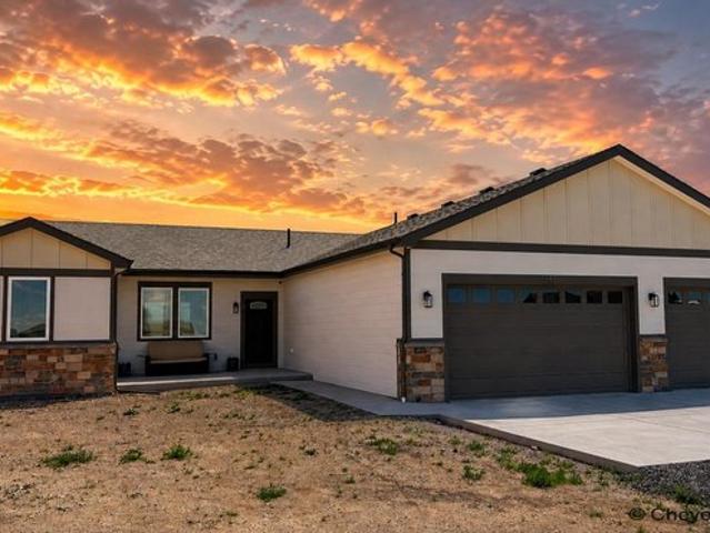 House for sale in Wyoming