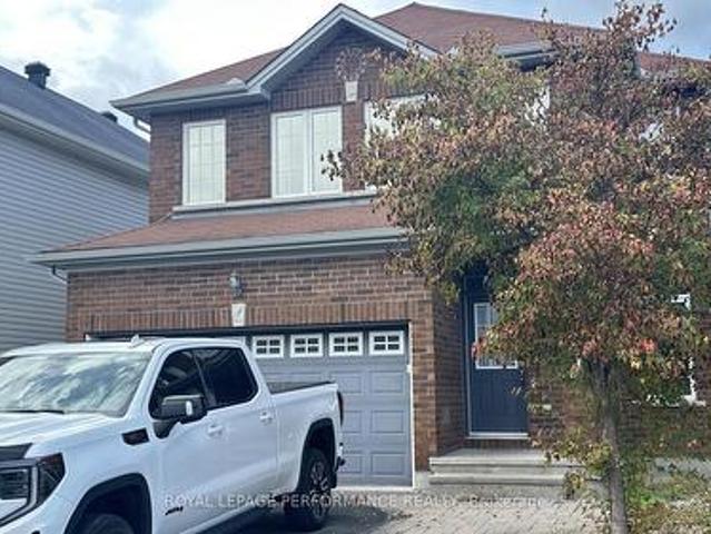 House for rent in Fallingbrook, Ottawa