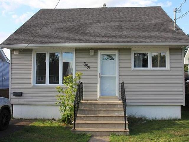 House for sale in Thunder Bay, Ontario