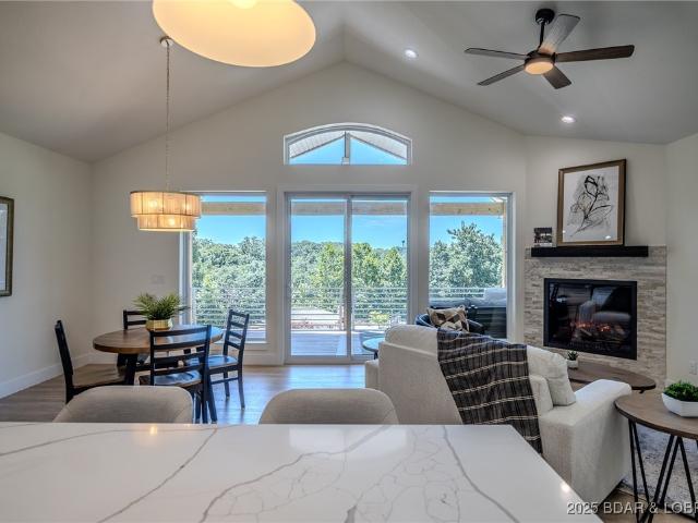 Townhouse for sale in Camdenton
