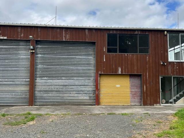 Apartment for rent in Awhitu, Oroua County