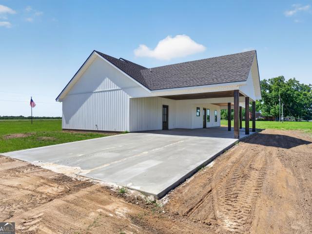 House for sale in Pierce, Georgia