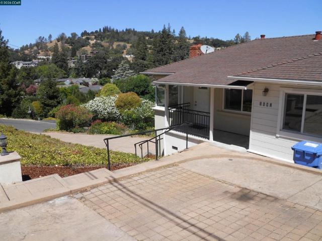 Townhouse for sale in Lafayette, California