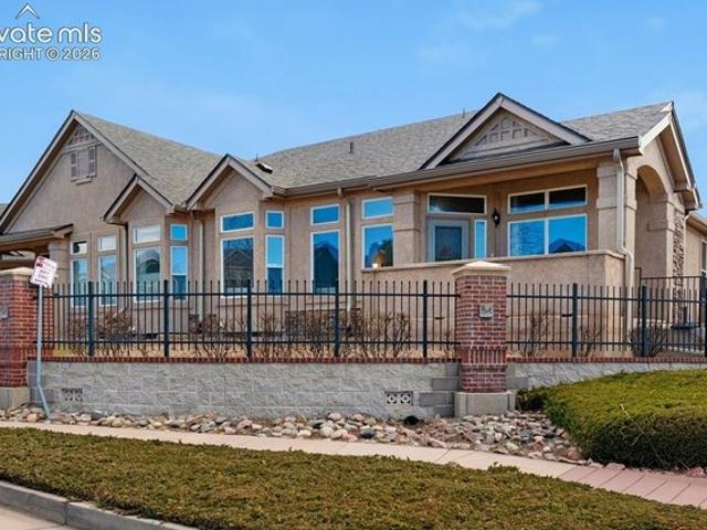 Townhouse for sale in Colorado Springs, Colorado