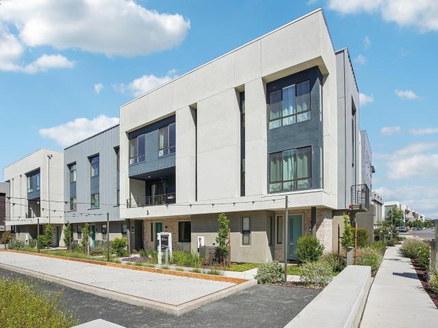 Condo for sale in Fremont