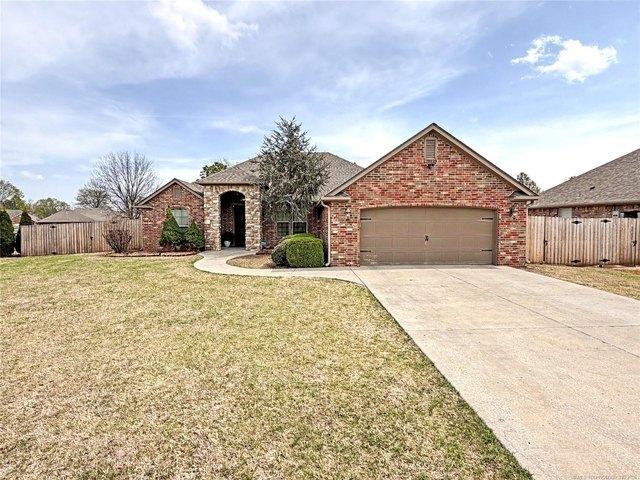 House for sale in Tahlequah, Oklahoma