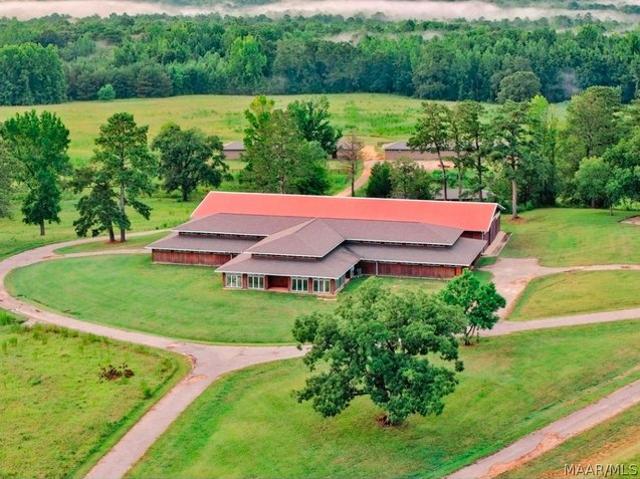 House for sale in Elmore, Alabama
