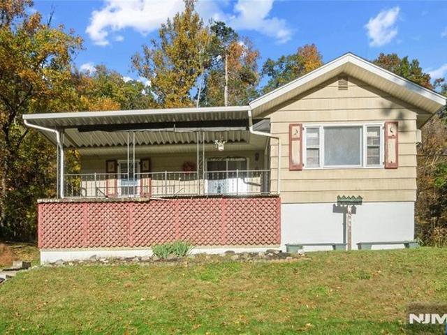 House for sale in Hamburg, Sussex County