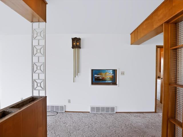 House for sale in Maxwell, Greenfield