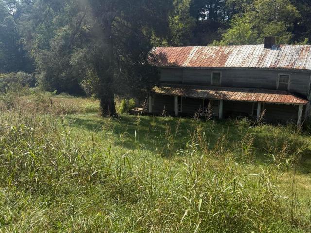 House for sale in Duffield, Scott County