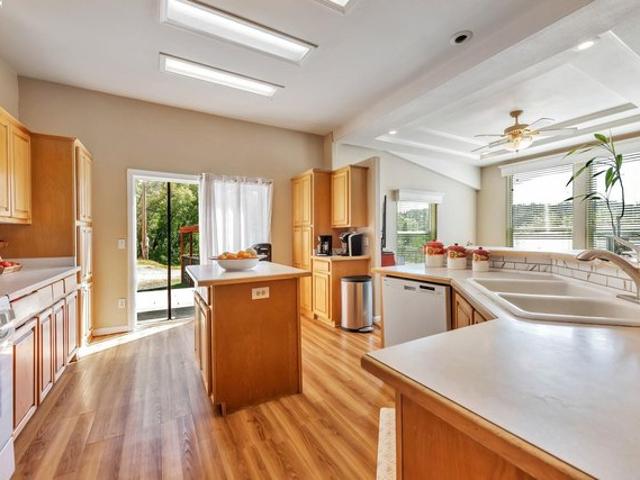 House for sale in Camino, California