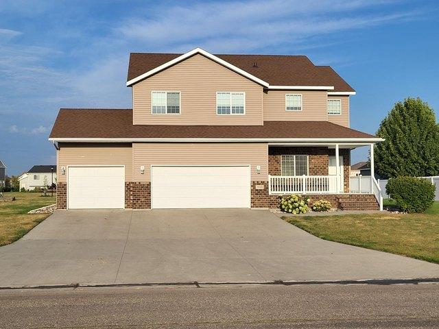 House for sale in Eagle Run, West Fargo