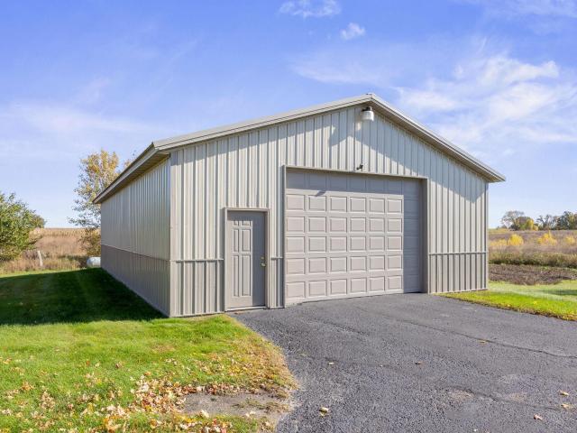 House for sale in Bergen Township, McLeod County
