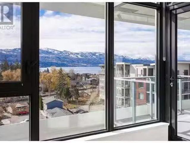 Condo for sale in Winfield, British Columbia