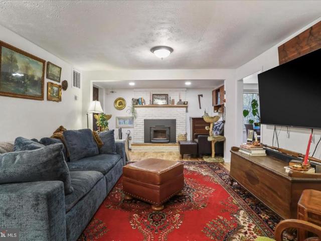 House for sale in Hardy, West Virginia
