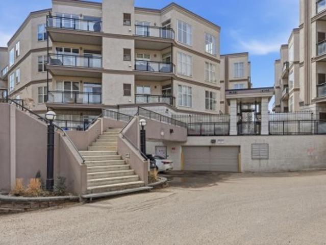 Condo for sale in Wedgewood, Alberta