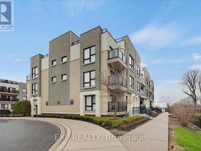 Townhouse for sale in Woburn, Ontario
