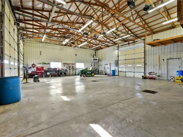 Commercial for sale in Clinton, Missouri